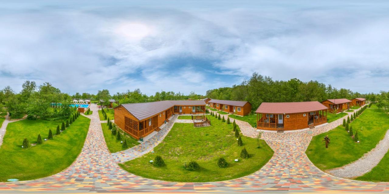 Liman Park Eco Hotel Stara Zbur'yivka Exteriér fotografie