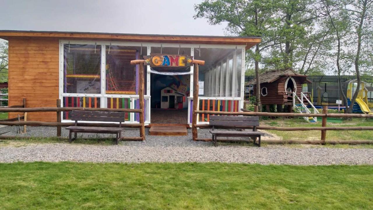 Liman Park Eco Hotel Stara Zbur'yivka Exteriér fotografie